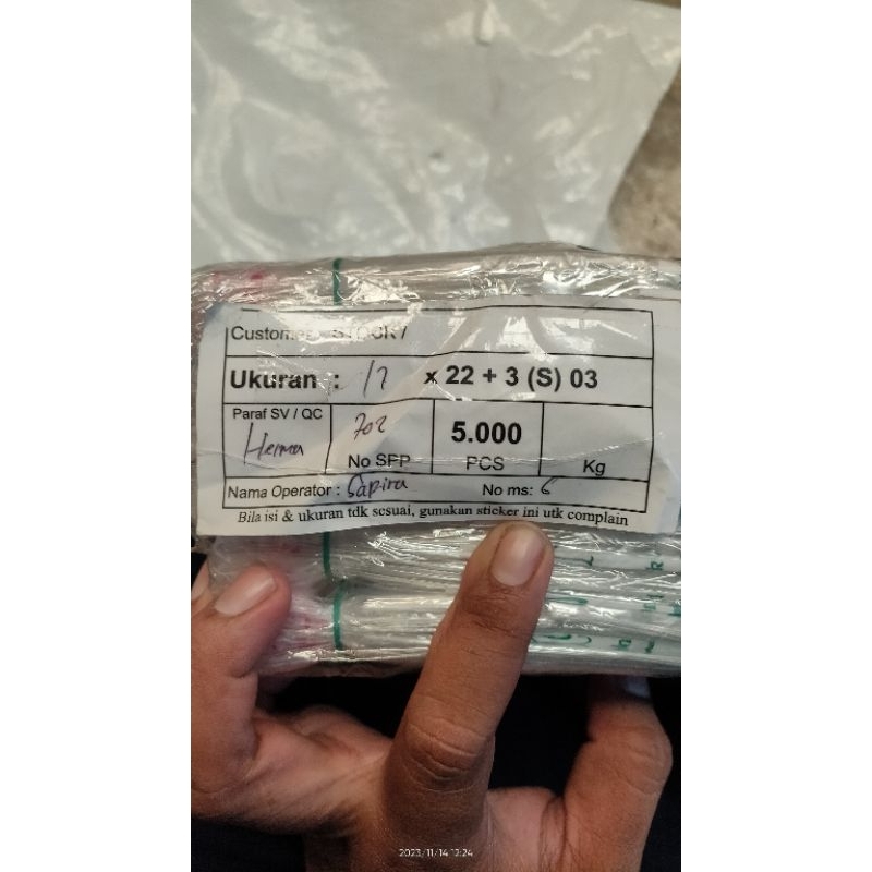 

Plastik Opplem