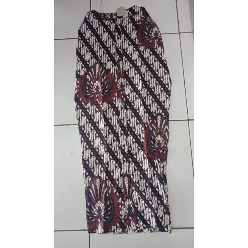 Jarit wiru cewek/ Jarit jadi dewasa/ rok batik/ Jarit jawa