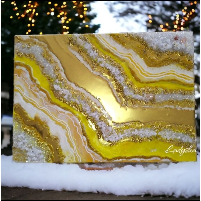 Gold Geode Resin Wall Art