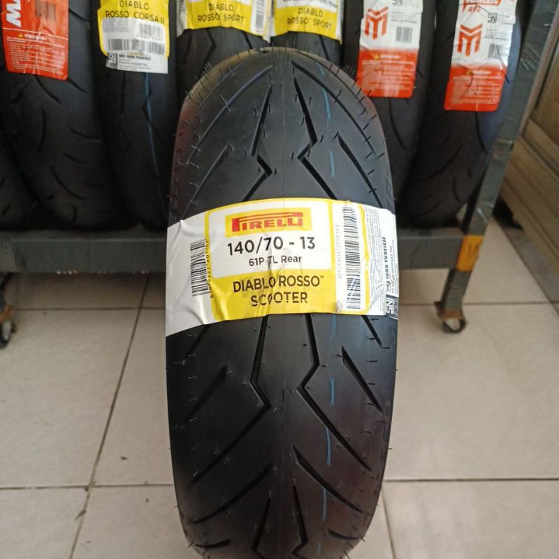 Pirelli diablo rosso scooter 140/70 ring 13 Tubeless