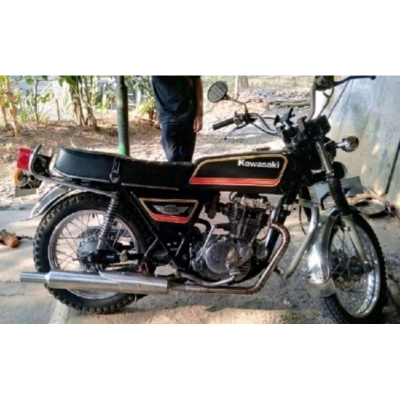 Knalpot ROYAL ENFIELD BINTER MERZY PNP LEHER ORI SUARA NGEBLAR