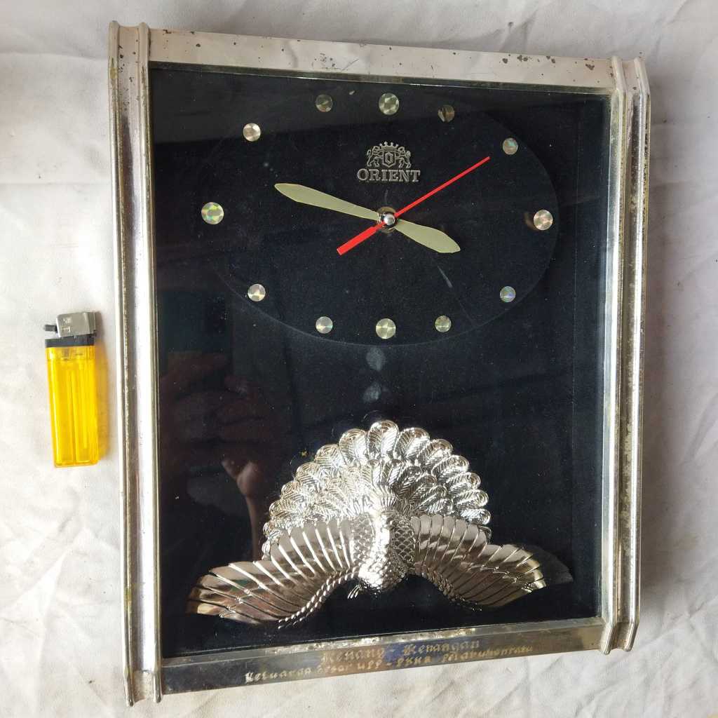 Pajangan Vintage Jam Dinding Orient