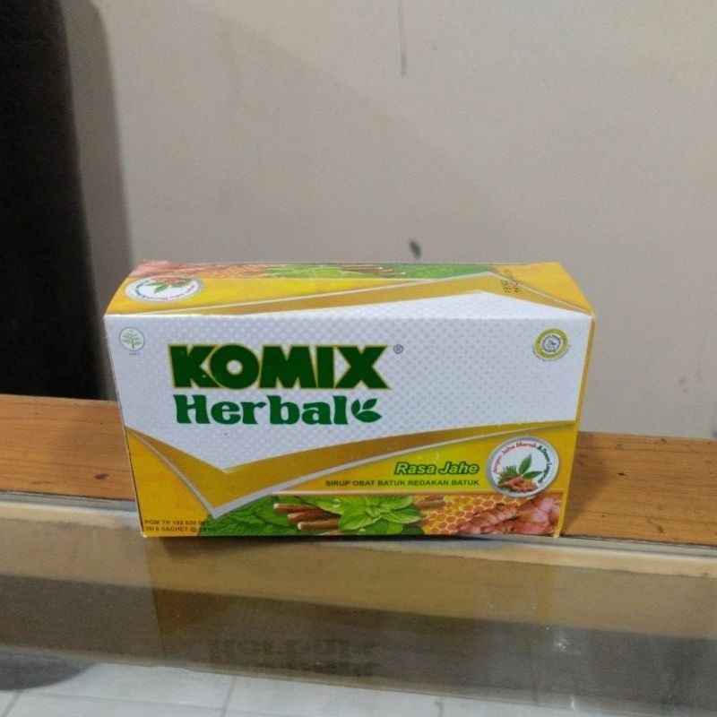 

Komix Herbal Sachet Rasa Jahe Dus Isi 6 / Meredakan Batuk