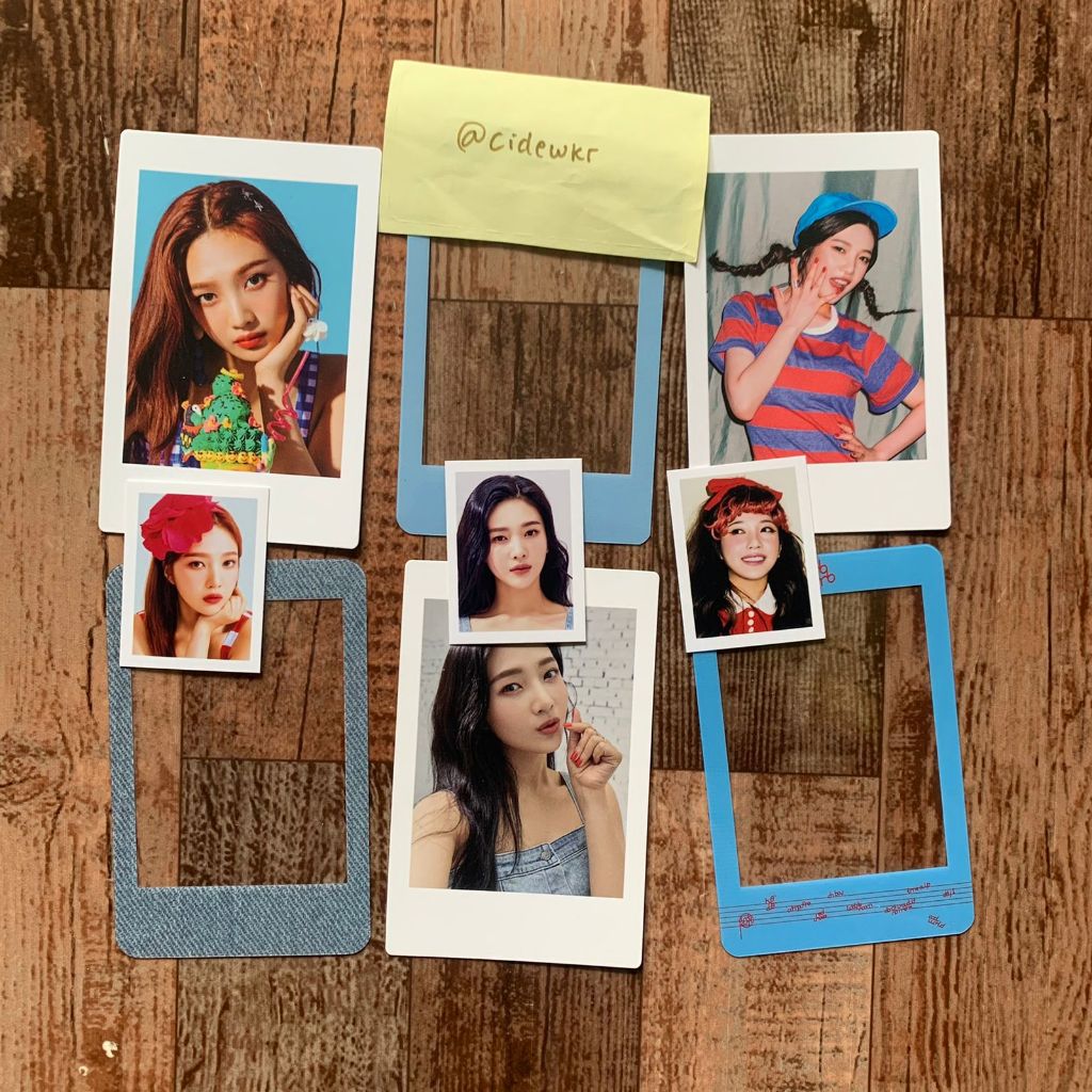PC JOY RED VELVET TROLLS POLAROID SET