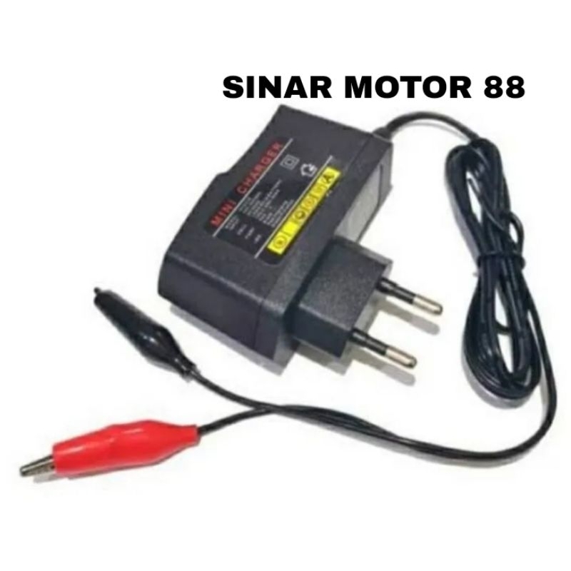 CHARGER AKI/CASAN AKI MOTOR 12 VOLT UNIVERSAL