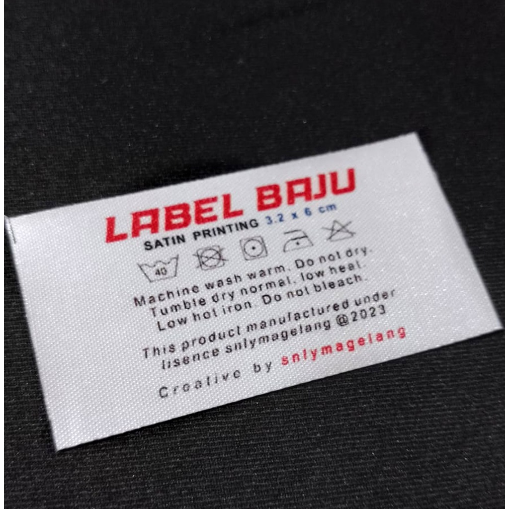 

100pcs Label Baju Custom Bahan Satin Ukuran 3cm