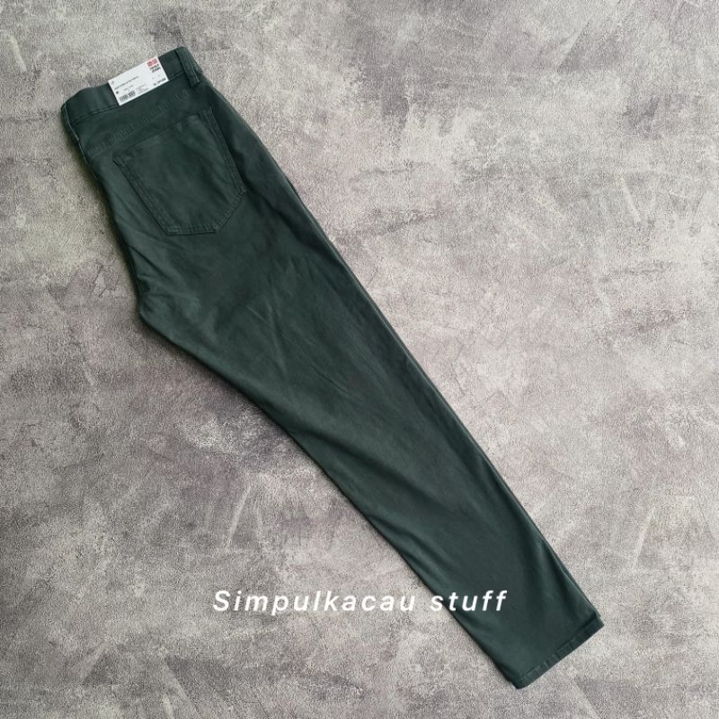 Uniqlo Jeans Ultra Strech Dark Green