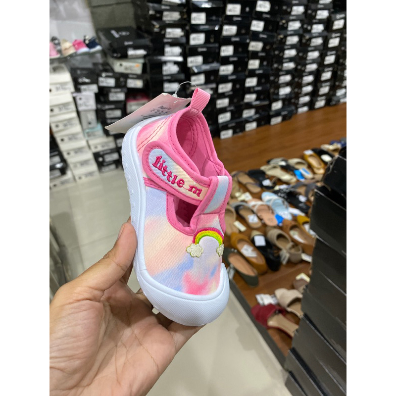 sepatu little m