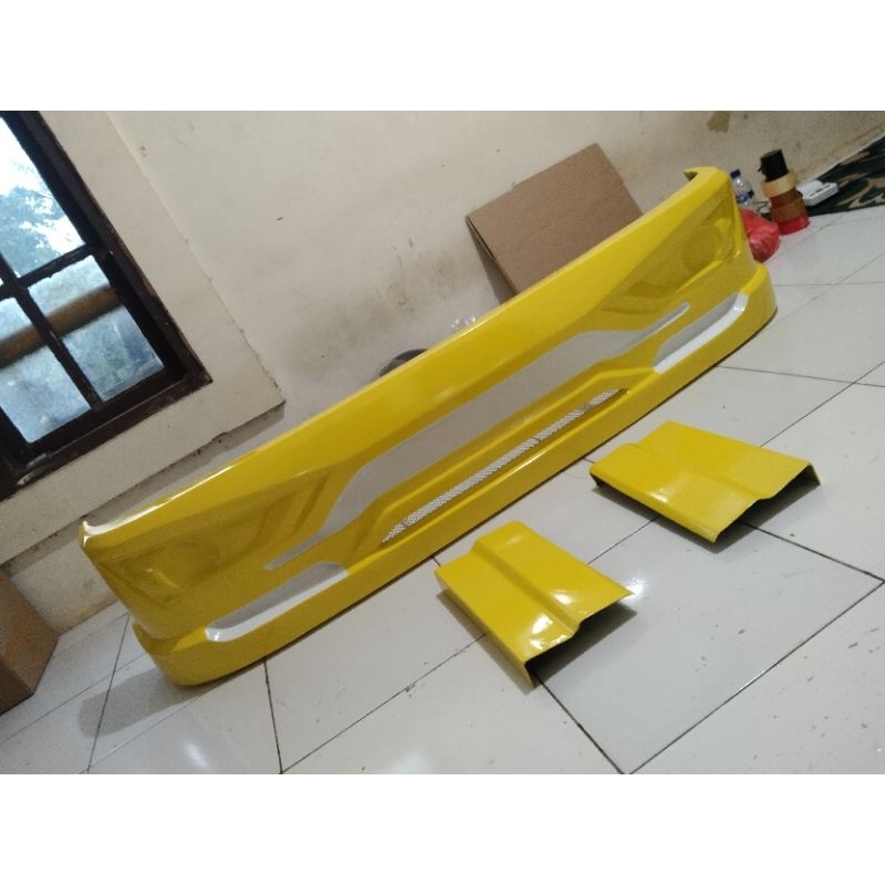 BEMPER DEPAN TRUCK CANTER MODEL SIGRA