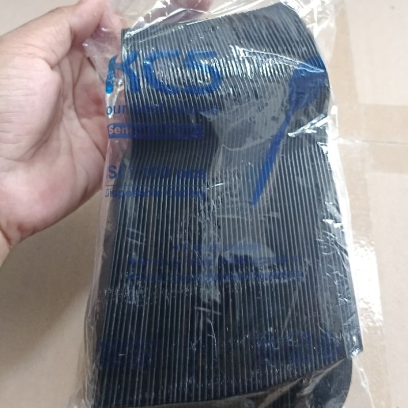 

Sendok Makan Plastik KCS Warna Hitam (100 pcs)