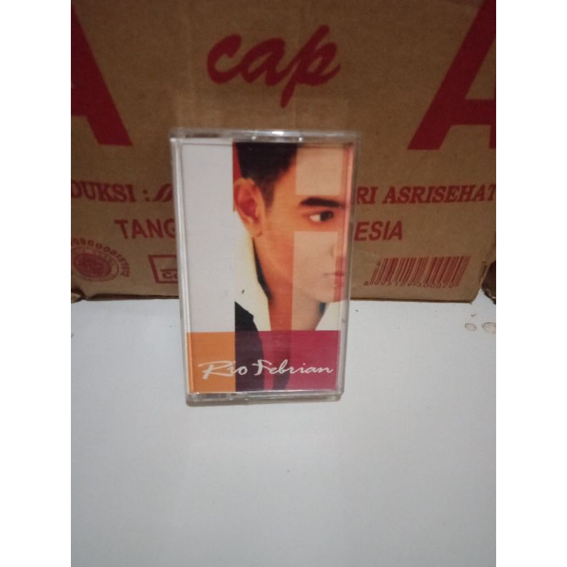 Kaset Rio Febrian