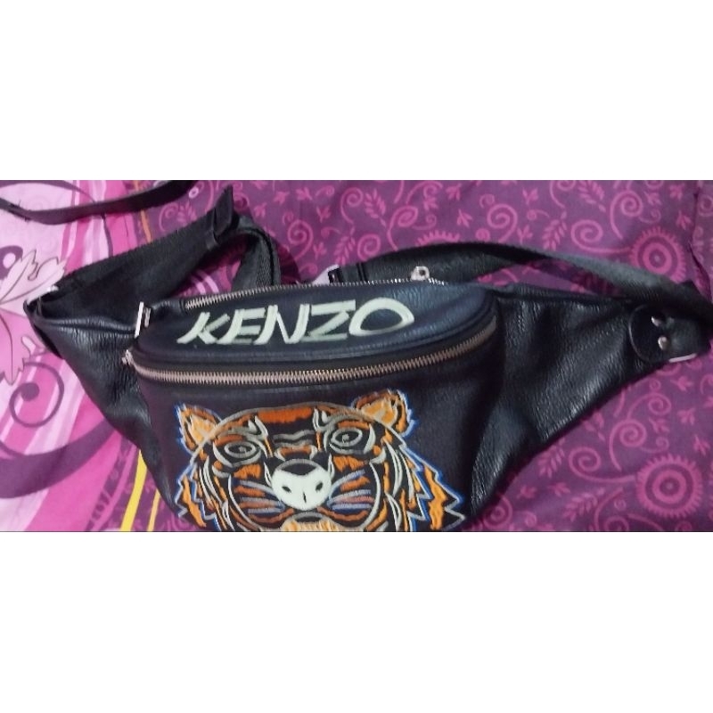 preloved tas selempang kenzo