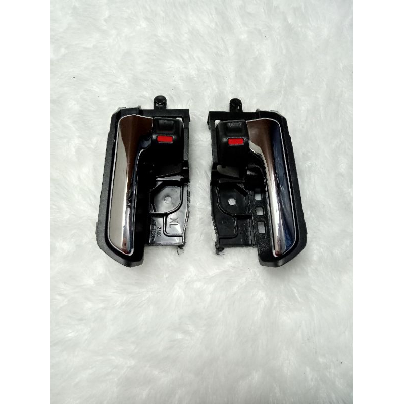 Handle pintu dalam avanza xenia veloz 2022