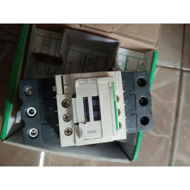 contactor lcid40 220v 60@ snaider