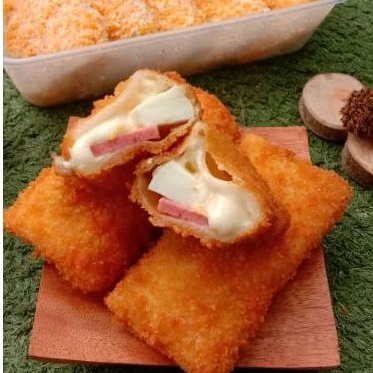 

Risol Mayo / Risoles Isi Smoked Beef Telur Mayonaise