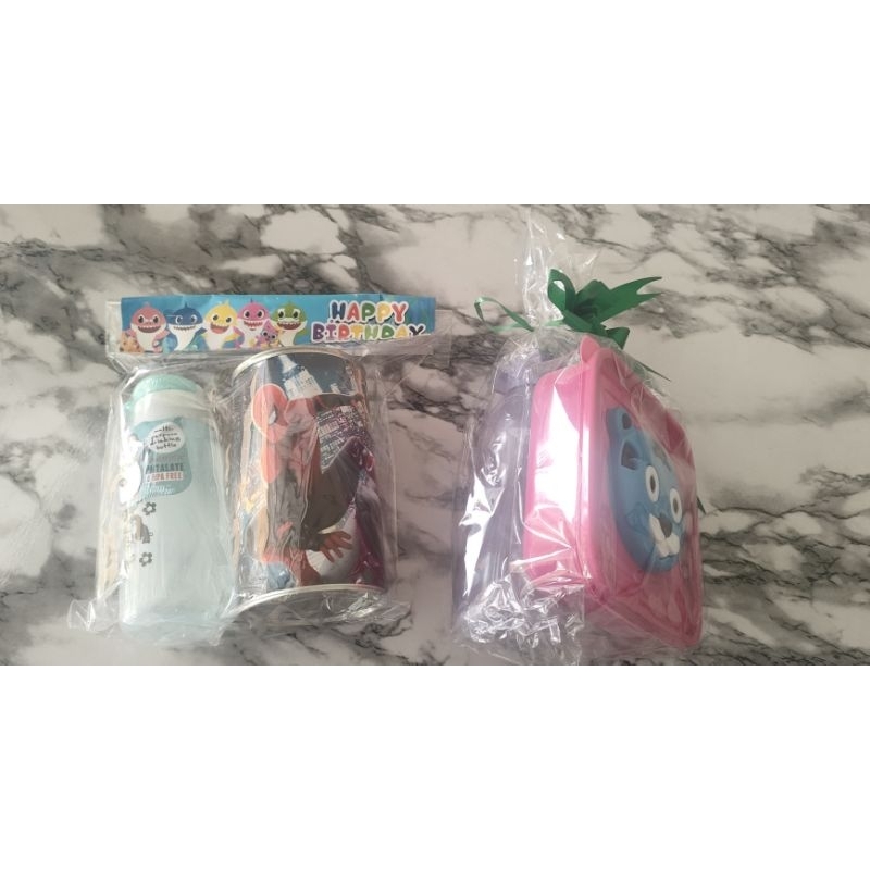 

Paket Ulang Tahun