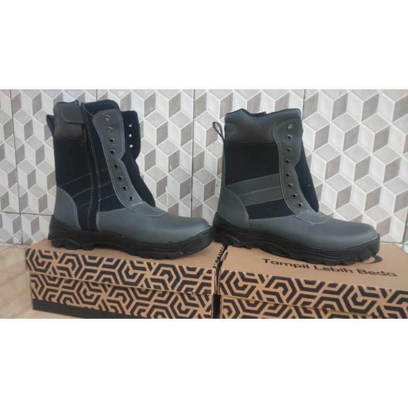 sepatu linmas
