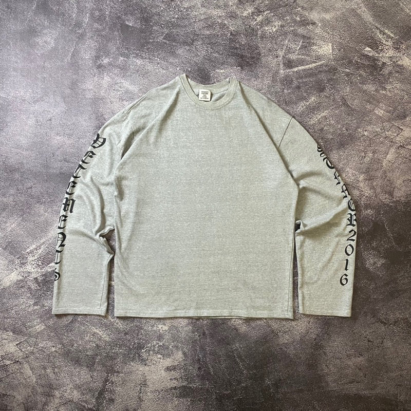 LONG SLEEVE VETEMENTS