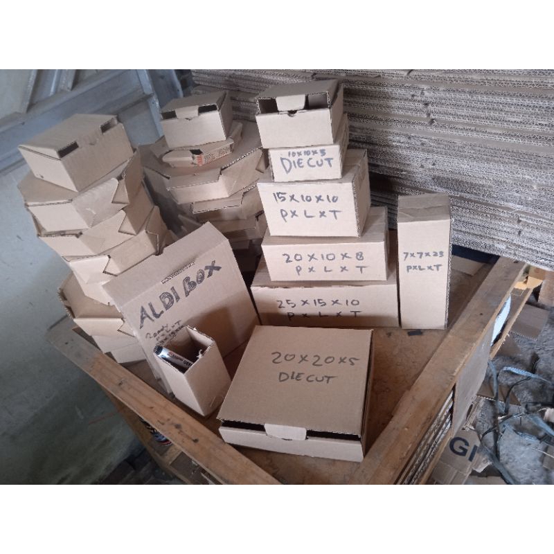 

kardus packing polos