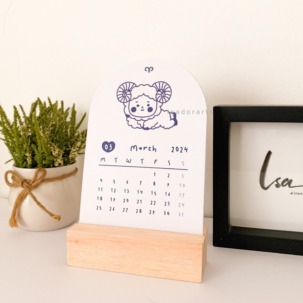 

Desk Calendar Kalender Meja 2024 Mini Aesthetic Wooden Stand Tema Zodiac Rasi Bintang Unik Cute