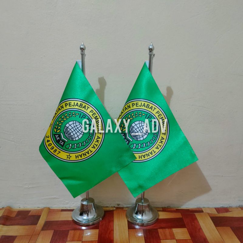 

tiang stainless+bendera meja IPPAT
