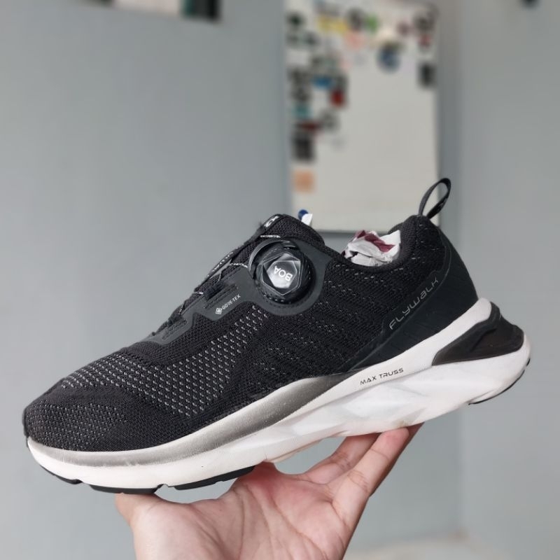 Sepatu Boa system K2 Flywalk