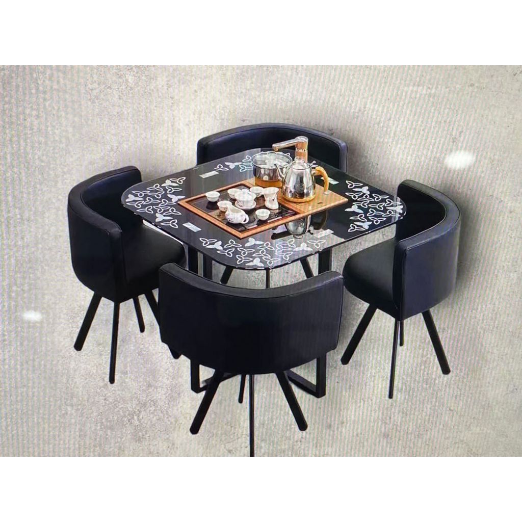 Meja cafe petak 4 kursi