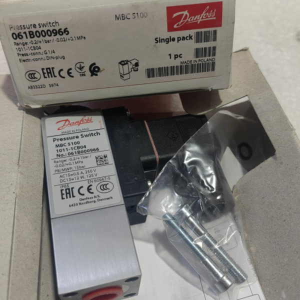 

Unik Danfoss 061B000966 Pressure Switch MBC5100 MBC 5100 -0.2Bar1Bar Murah