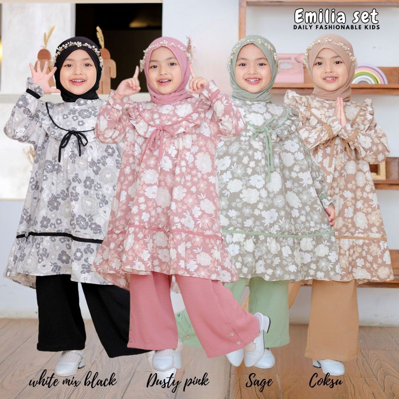 Emilia Set