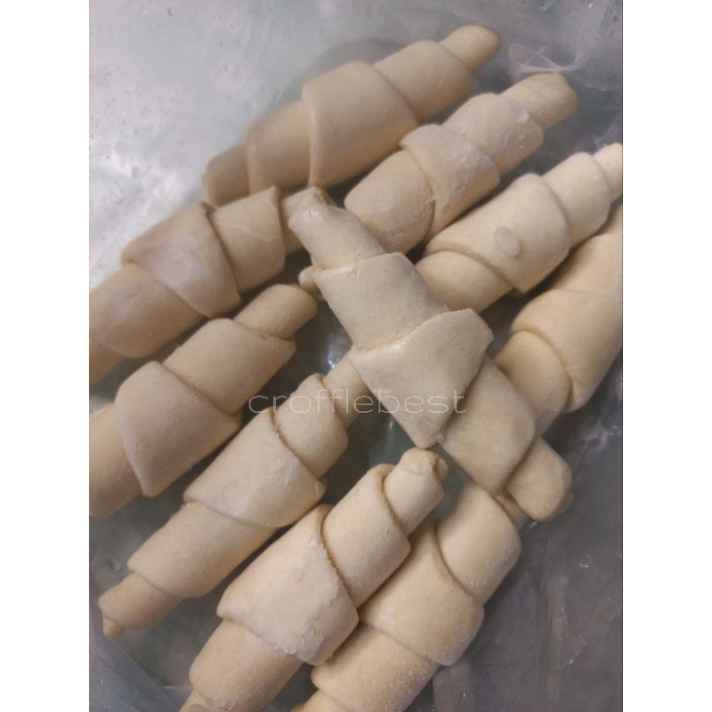 CROFFLE Croissant Dought Frozen Mix Butter Satuan 30gr/Croissant Frozen/Croissant Dought