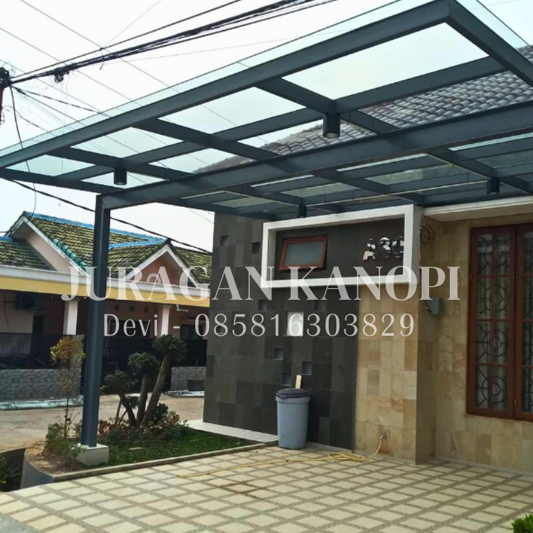 Kanopi atap kaca dan laminated 8mm Minimalis Malang