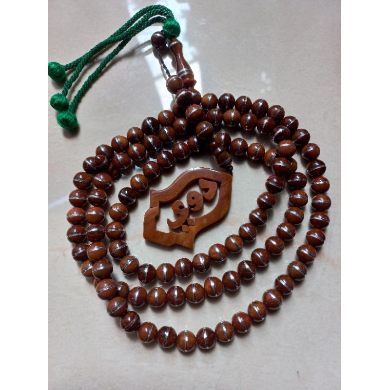Tasbih koka perada terompah nama