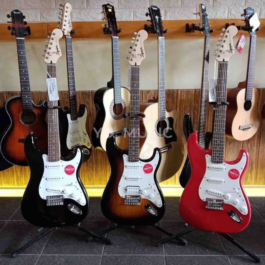 Gitar Elektrik HSS Stratocaster Squier Series Maple Neck Original