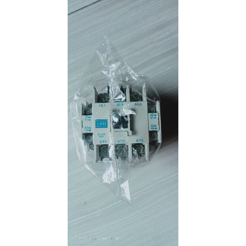 CONTACTOR Mitsubishi SN 35 60A 220VOriginal