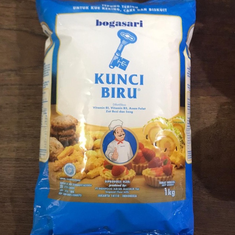 

MODEL GT742 Tepung Terigu Kunci Biru Kemasan - Terigu 1kg