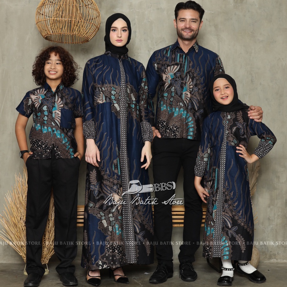 Hemat 35% untuk Set Produk Sarimbit Keluarga 2023 Lebaran New Cardiy Series Batik Couple keluarga Te