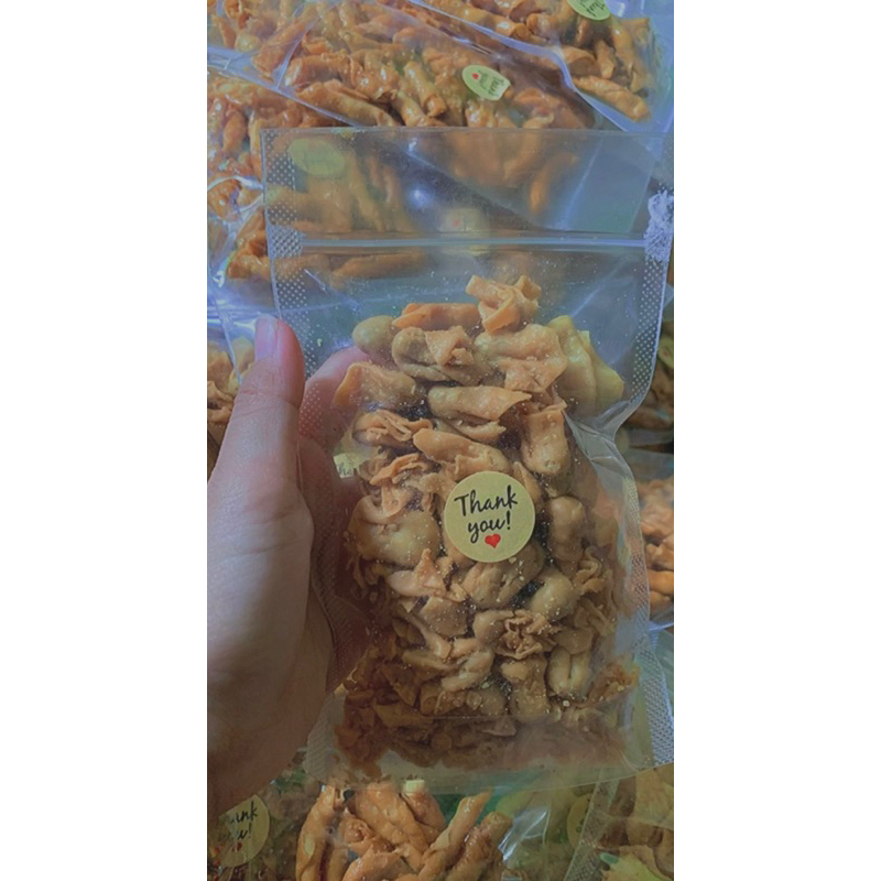 

KERIPIK CUMI ABON RENYAH,CUMI ABON GURIH TERMURAH 100GR++