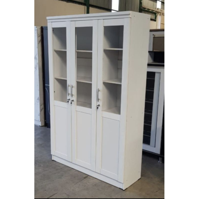 (KHUSUS SURABAYA) LEMARI HIAS / LEMARI PAJANGAN / LEMARI KACA MINIMALIS PUTIH