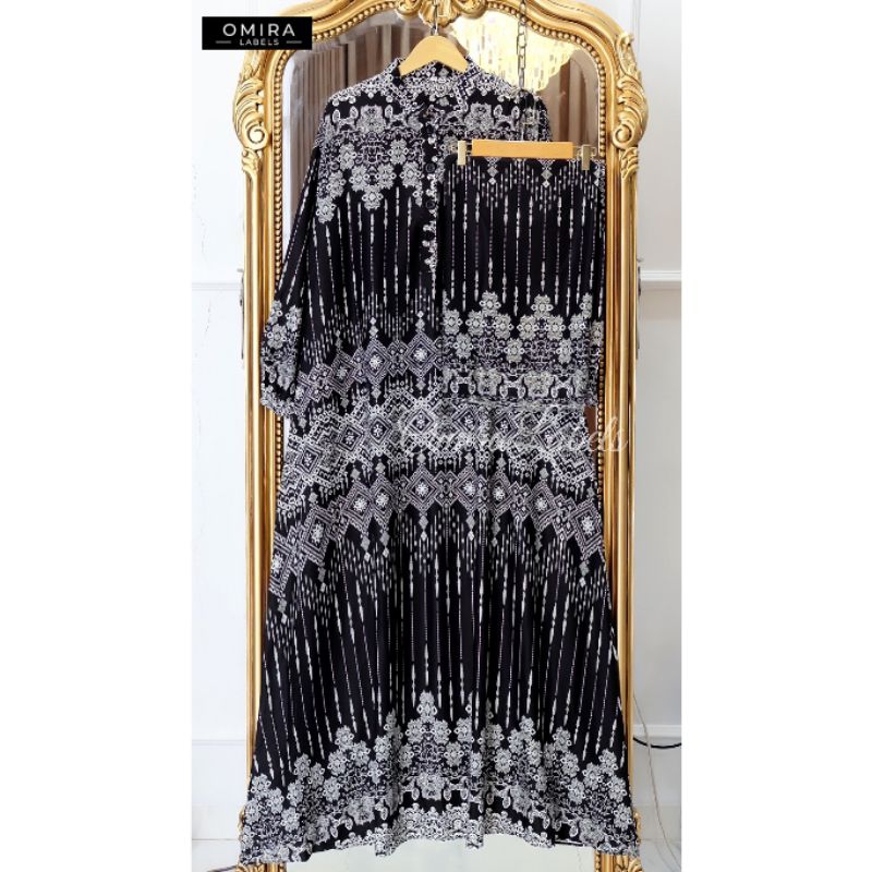 Camilla Maxy | gamis jumbo shakila premium set jilbab segiempat motif | Camilla Maxy Shakila Premium