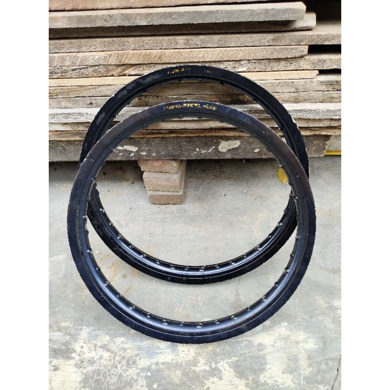 velg TEA takasago excel asia hitam uk 160 160 ring 17 bekas pakai