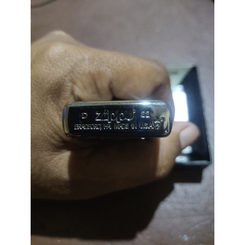 Zippo Crystal Skull Armor