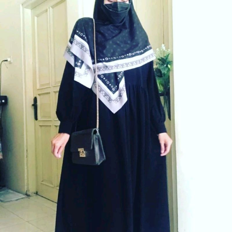 IZMA HANUM FARAH DRESS GAMIS HITAM ABAYA LATASHA OUTFITO