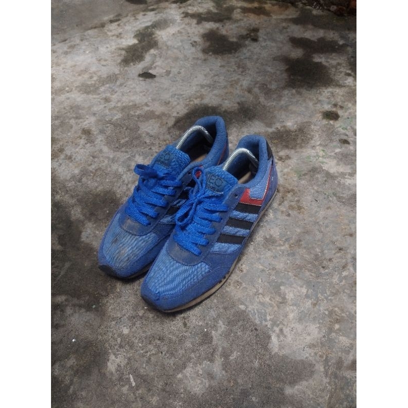 sepatu second Adidas neo