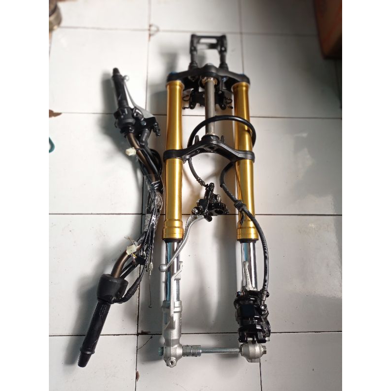 SHOK DEPAN USD UPSIDE DOWN NEW CBX 150R CB150R V4 ORIGINAL