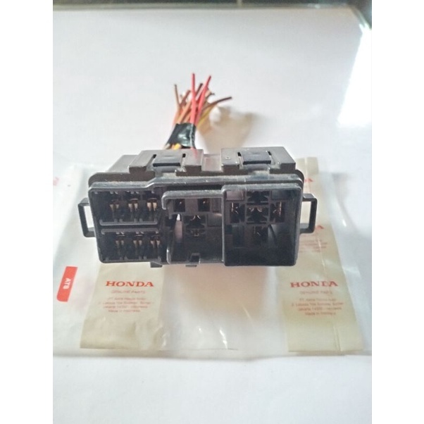 Rumah box sekring fuse  New Vario 110 125 150 LED kode part K59