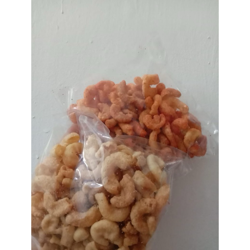 

Snack makaroni pedas
