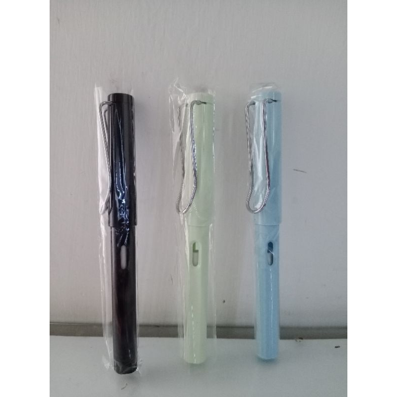 

Pensil Permanen HB: Hemat, Keren, Nggak Abis-Abis Dipake!