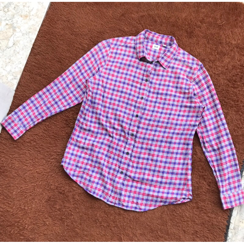 Kemeja Flanel cewek Uniqlo flanel shirt Kode FL6 used.PL