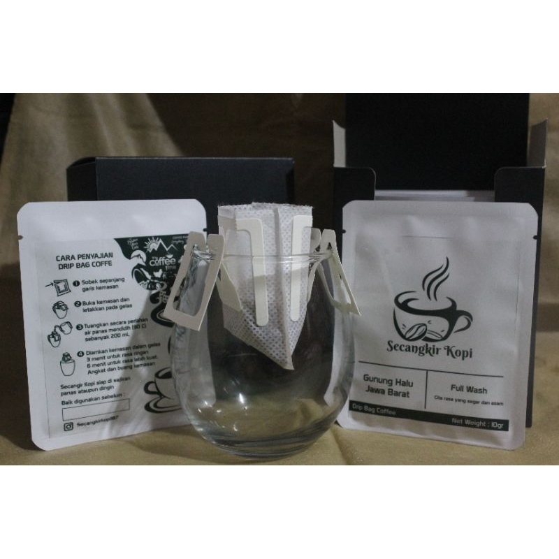 

SECANGKIR KOPI GUNUNG HALU COFFE DRIP