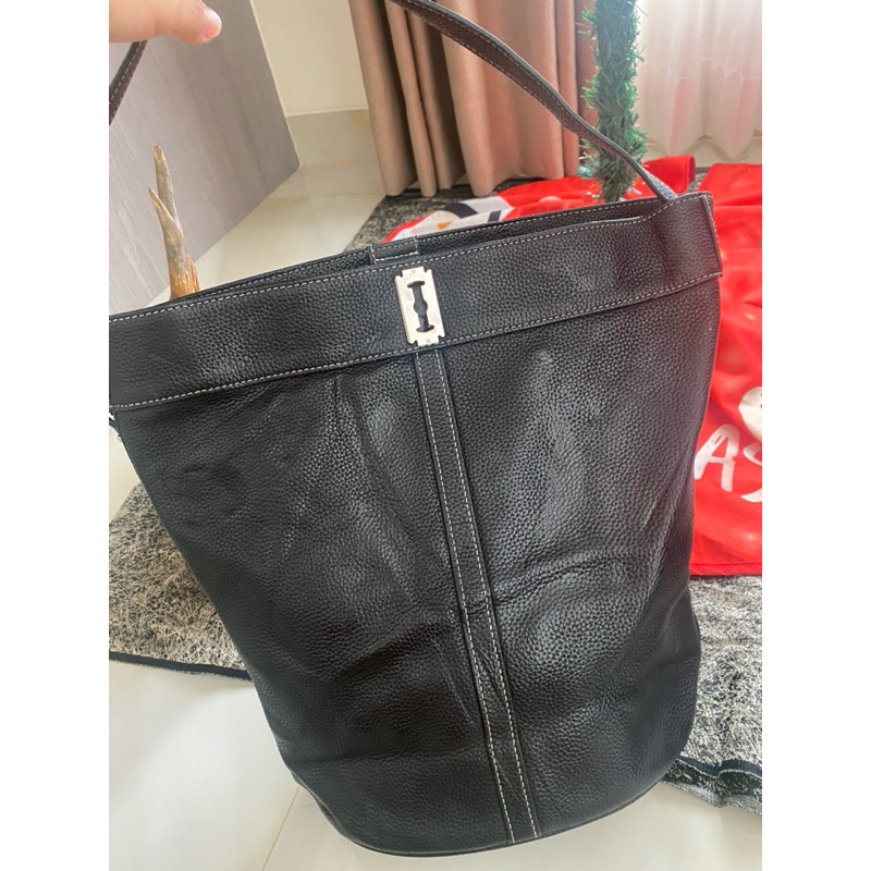 TAS HOBO TABUNG KULIT ASLI